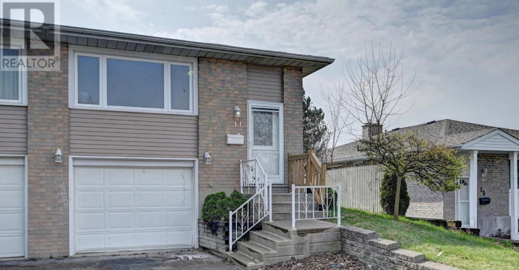 11 Dinison Crescent, Kitchener, ON, N2E 2W3
