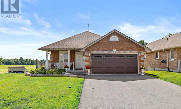 41 Darrel Drain Crescent