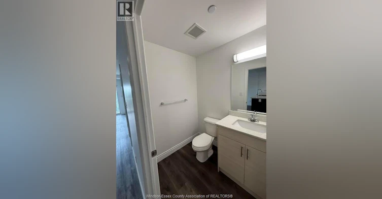 304-1675 Banwell Road, Windsor, ON, N8P 1P4 - 10
