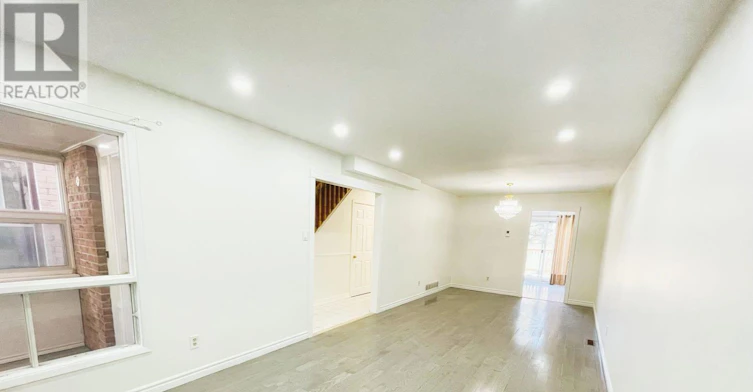 37 Page Crescent, Markham, ON, L3S 1W2 - 6