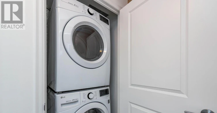 808-10 Rouge Valley Drive W, Markham, ON, L6G 0G9 - 6