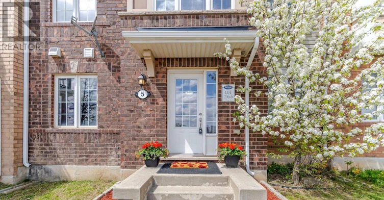 5 Veterans Drive, Brampton, ON, L7A 0T8 - 2