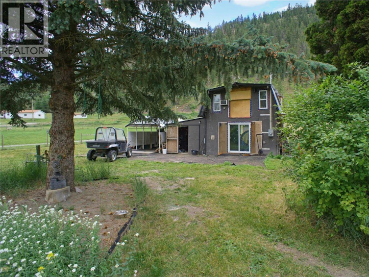 8576 Westsyde Road, Kamloops, BC, V2B 8S3 - 36