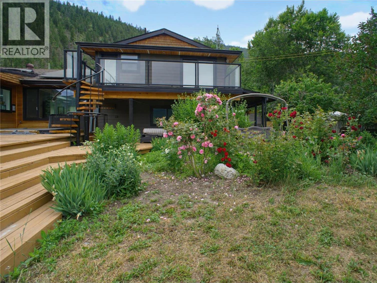 8576 Westsyde Road, Kamloops, BC, V2B 8S3 - 35