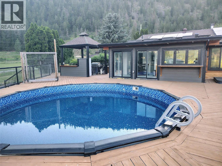 8576 Westsyde Road, Kamloops, BC, V2B 8S3 - 24