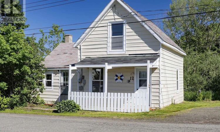 12 Clarence Street