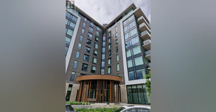 104-360 Deschatelets Avenue, Ottawa, ON, K1S 5Y1