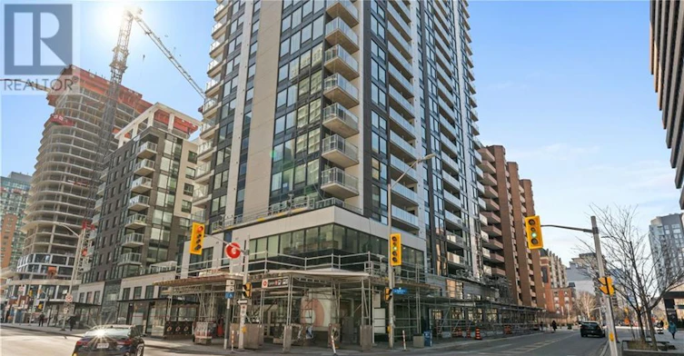 1407-340 Queen Street, Ottawa, ON, K1R 0G1 - 2