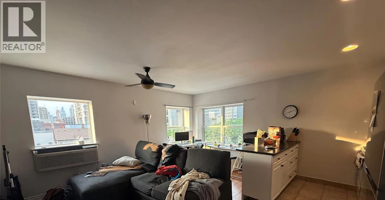 309-511 Pelissier, Windsor, ON, N9A 4L2