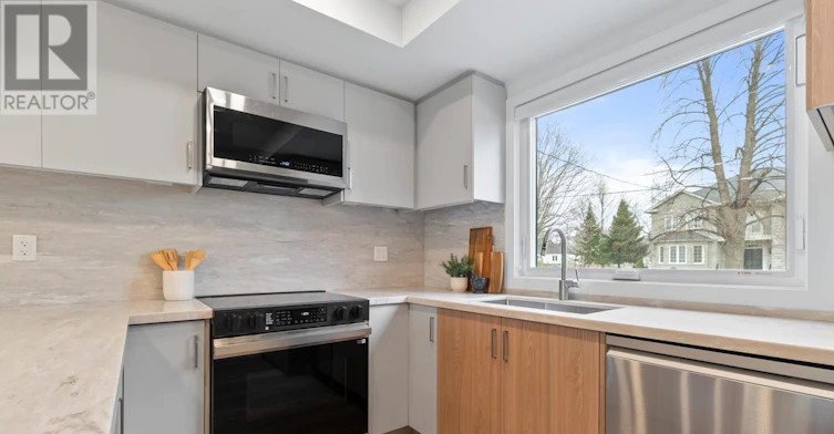 1-34 Poplar Avenue, Toronto, ON, M9B 3R4 - 10