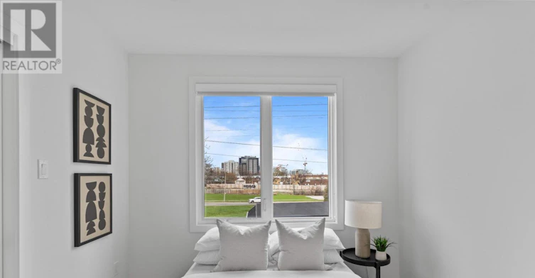 3-15 Acorn Avenue, Toronto, ON, M9B 3P7 - 31
