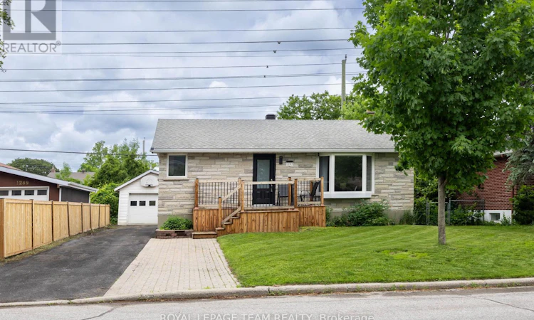 1293 Woodside Drive