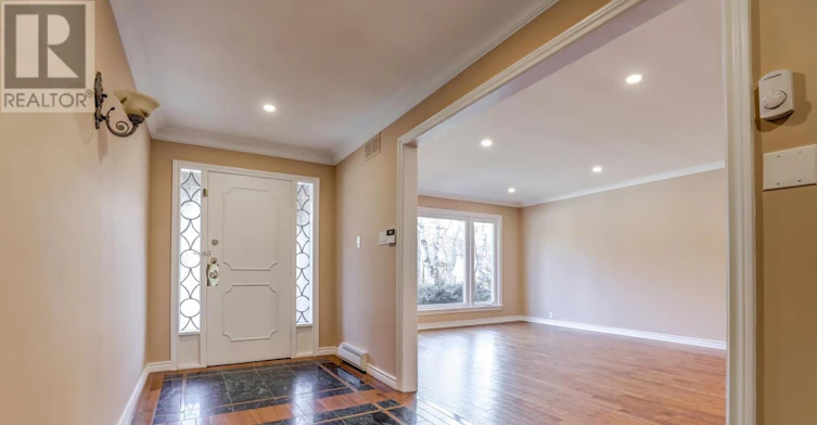 9 Sonata Crescent, Toronto, ON, M3B 2C3 - 2