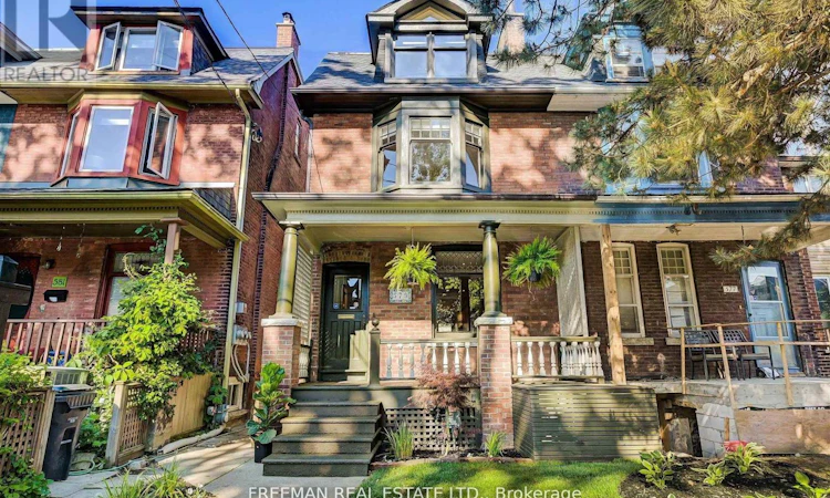 579 Palmerston Avenue