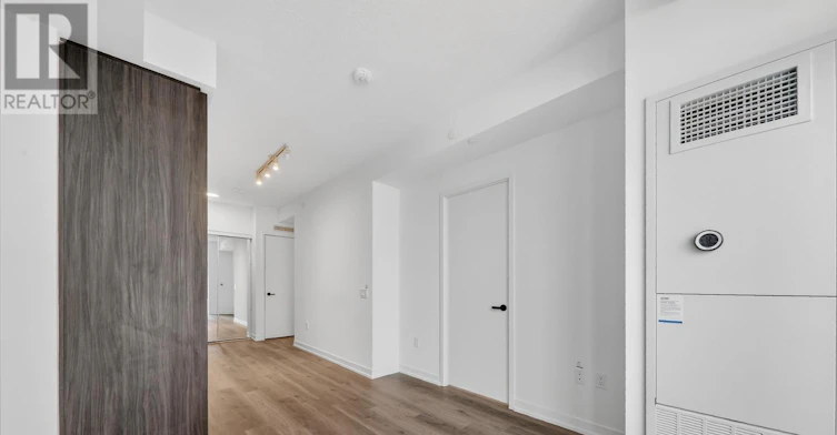 5601-8 Interchange Way, Vaughan, ON, L4K 0R2 - 22