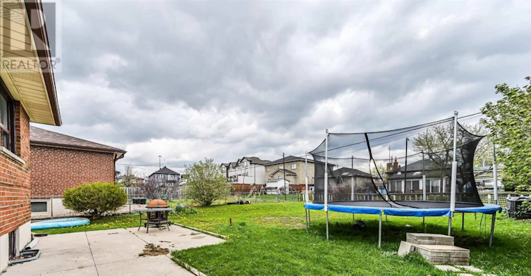 LOWER-39 Jocada Road, Toronto, ON, M6L 2J4 - 12