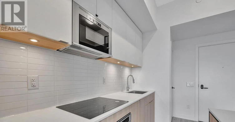 324-220 Missinnihe Way, Mississauga, ON, L5H 0A9 - 13