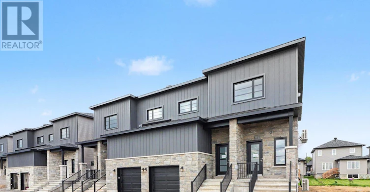 B-1137 Montblanc Crescent, Russell, ON, K0A 1W0