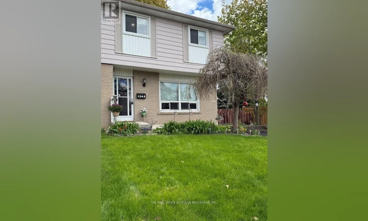 1345 Colonsay Drive E