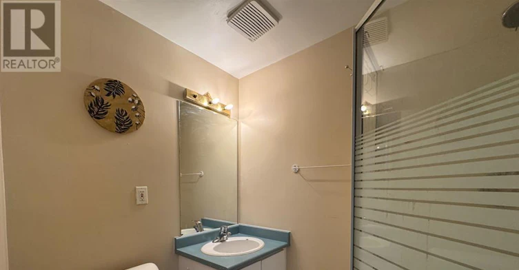 308 Oakdale Avenue, St. Catharines, ON, L2P 2T5 - 12