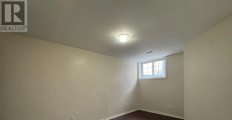 308 Oakdale Avenue, St. Catharines, ON, L2P 2T5 - 10