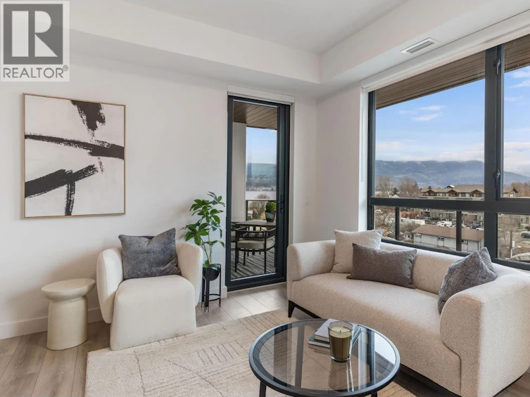 203-3051 Abbott Street, Kelowna, BC, V1Y 0P1 - 6