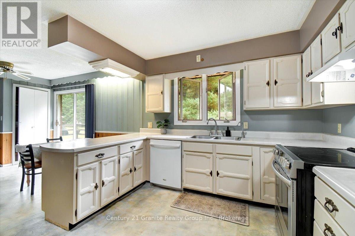 1-4 Maxwell Settlement Road, Bancroft, ON, K0L 1C0 - 15