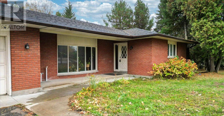 1-4 Maxwell Settlement Road, Bancroft, ON, K0L 1C0 - 2