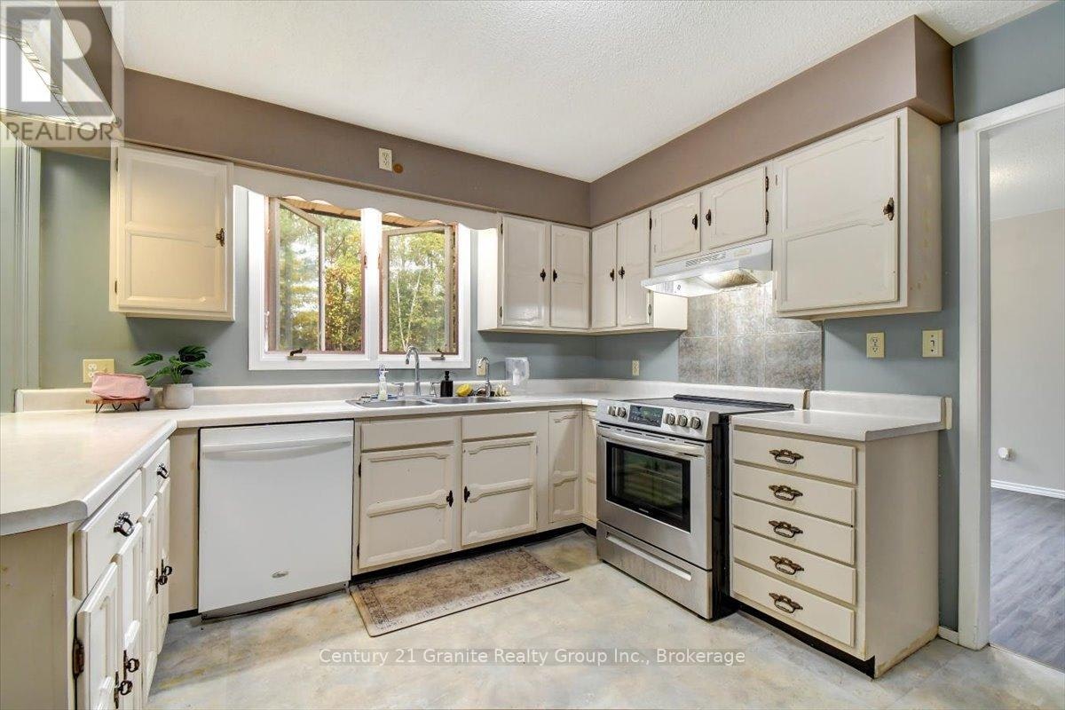 1-4 Maxwell Settlement Road, Bancroft, ON, K0L 1C0 - 13