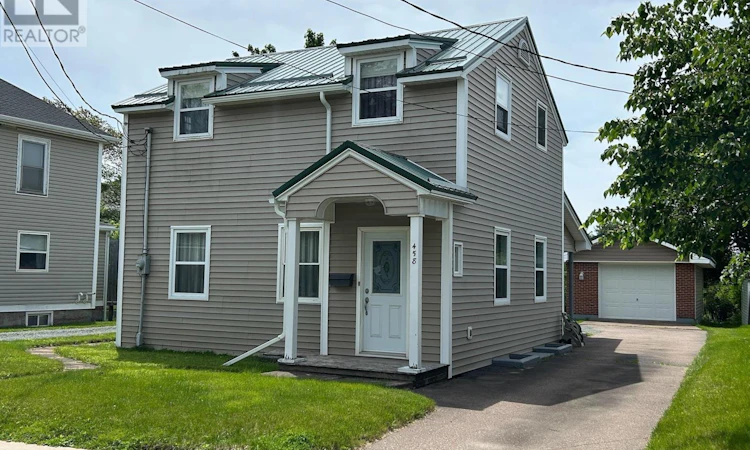 458 Robie Street