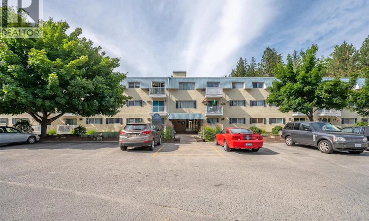 211-1410 Penticton Avenue
