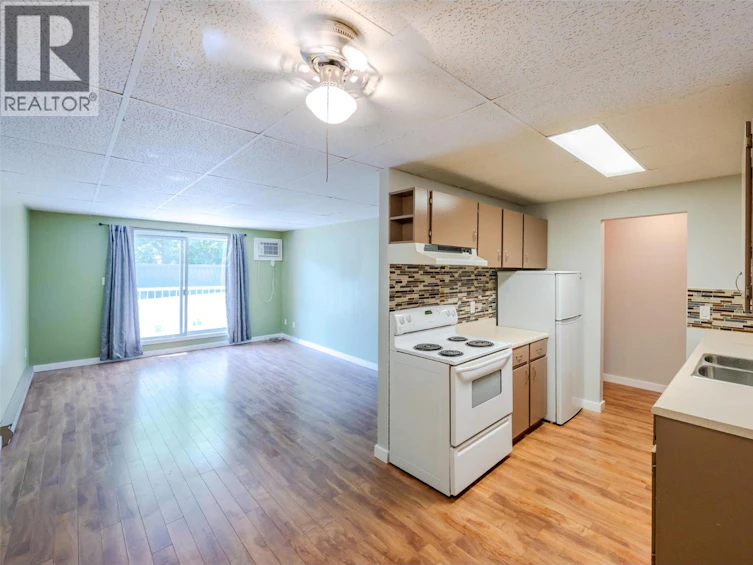 211-1410 Penticton Avenue, Penticton, BC, V2A 2N5 - 2