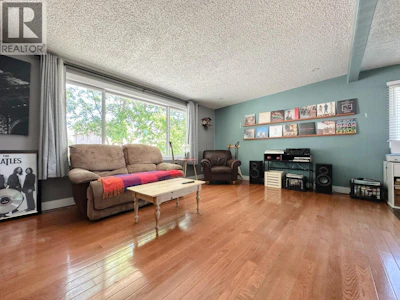 8505 70th Avenue - 2