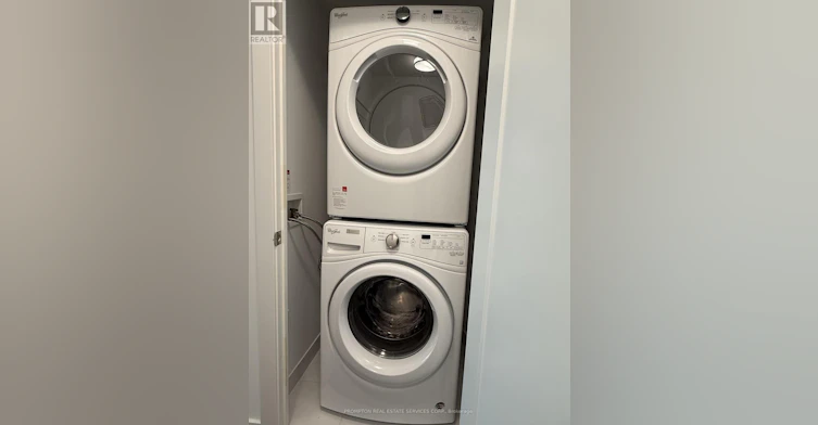 2006-10 York Street, Toronto, ON, M5J 0E1 - 12