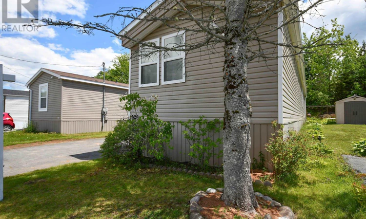 1526 Woodbine Drive