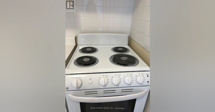 2210-1055 Bay Street, Toronto, ON, M5S 3A3 - 17