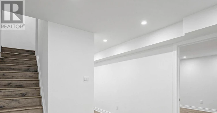 25 Shorten Place, Ajax, ON, L1T 0E9 - 37