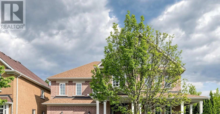 25 Shorten Place, Ajax, ON, L1T 0E9