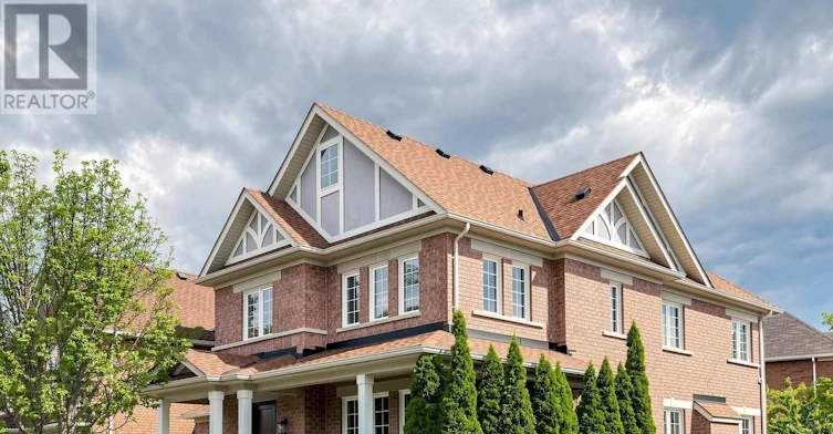 25 Shorten Place, Ajax, ON, L1T 0E9 - 2