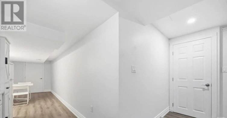 BSMT-140 Laramie Crescent, Vaughan, ON, L6A 0R1 - 10