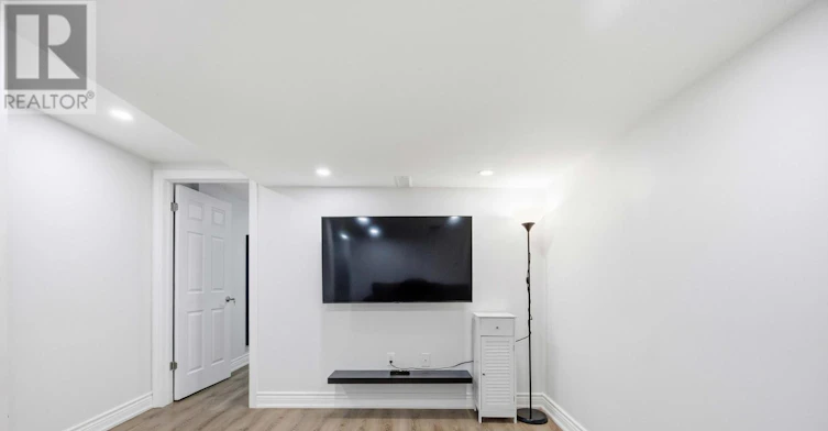 BSMT-140 Laramie Crescent, Vaughan, ON, L6A 0R1 - 6