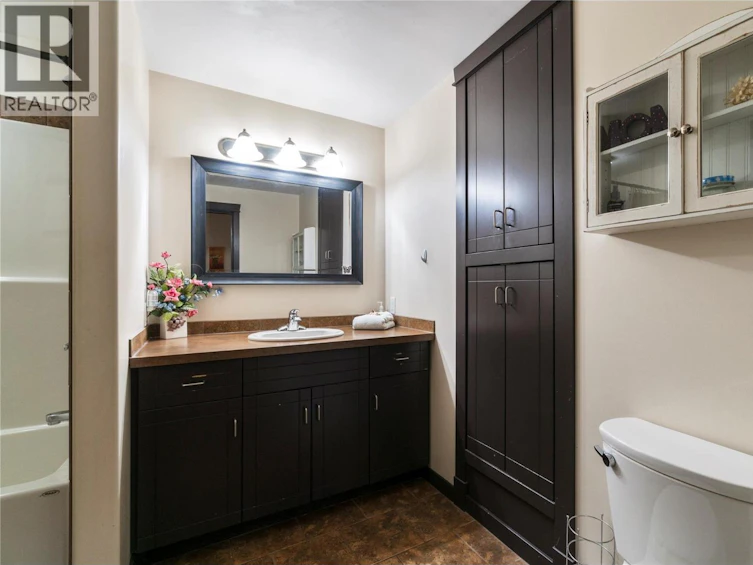 2593 Centennial Drive, Blind Bay, BC, V0E 1H1 - 83