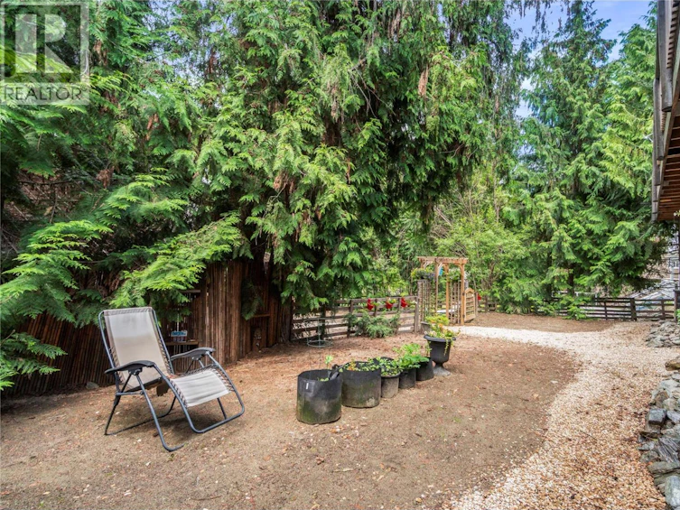 2593 Centennial Drive, Blind Bay, BC, V0E 1H1 - 21