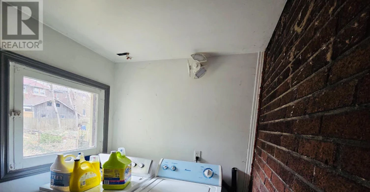 454 Rankin Avenue, Windsor, ON, N9B 2R7 - 5