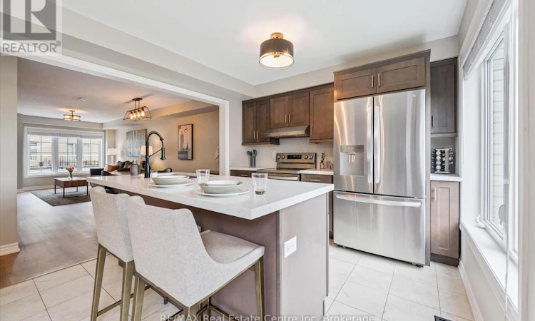 2-395 Linden Drive