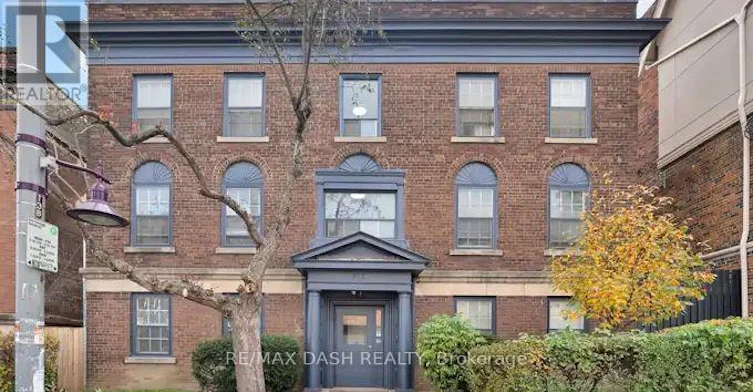 30-917 St Clair Avenue W, Toronto, ON, M6C 1C7 - 27