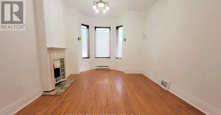 MAIN-31 Sword Street, Toronto, ON, M5A 3N3 - 10