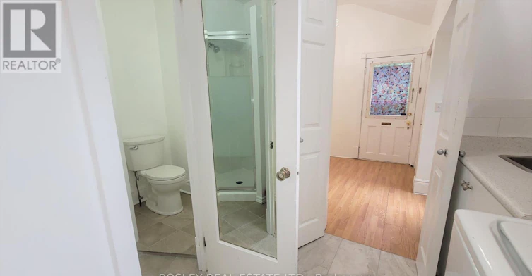 MAIN-31 Sword Street, Toronto, ON, M5A 3N3 - 18