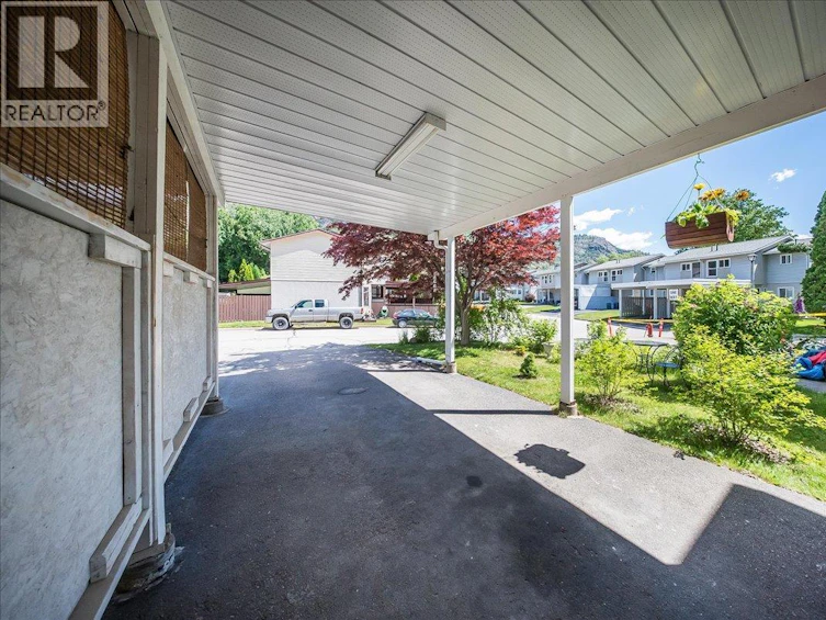 3358 Laurel Crescent, Trail, BC, V1T 4M5 - 4