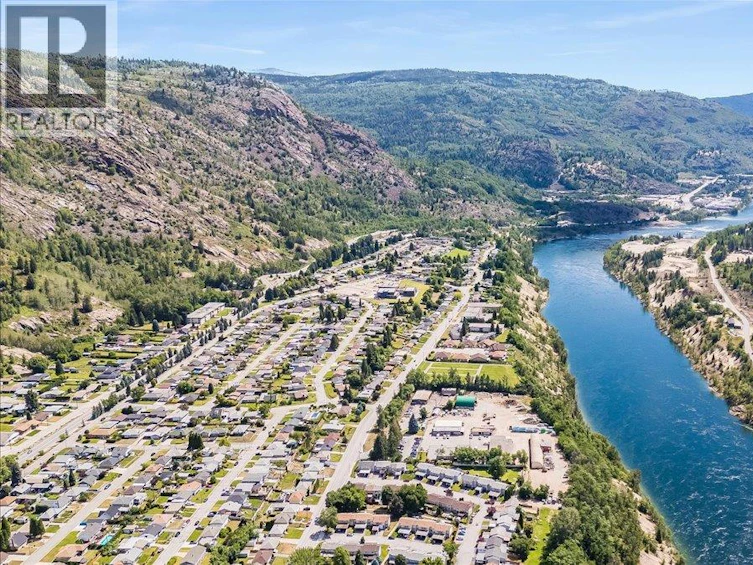 3358 Laurel Crescent, Trail, BC, V1T 4M5 - 51